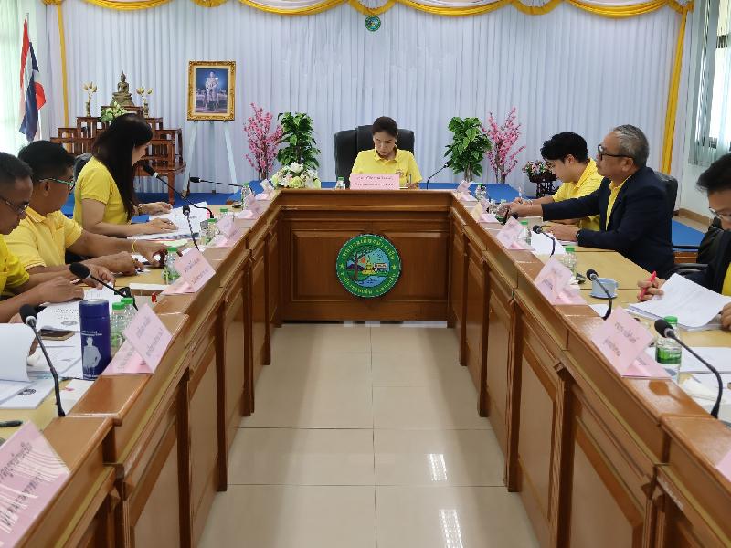 ประชุมคณะกรรมการพัฒนาเทศบาลเมืองบ้านเป็ด